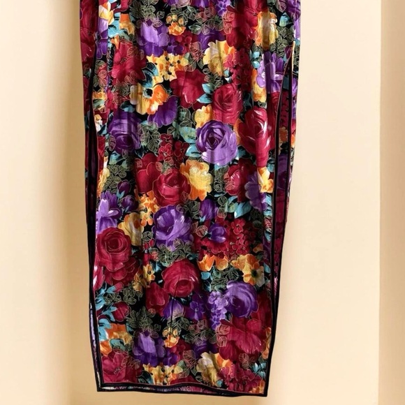 Vintage 90s/Y2K Blue Floral body hugging,Chinese Maxi Slip Dress,bold floral - Picture 4 of 7